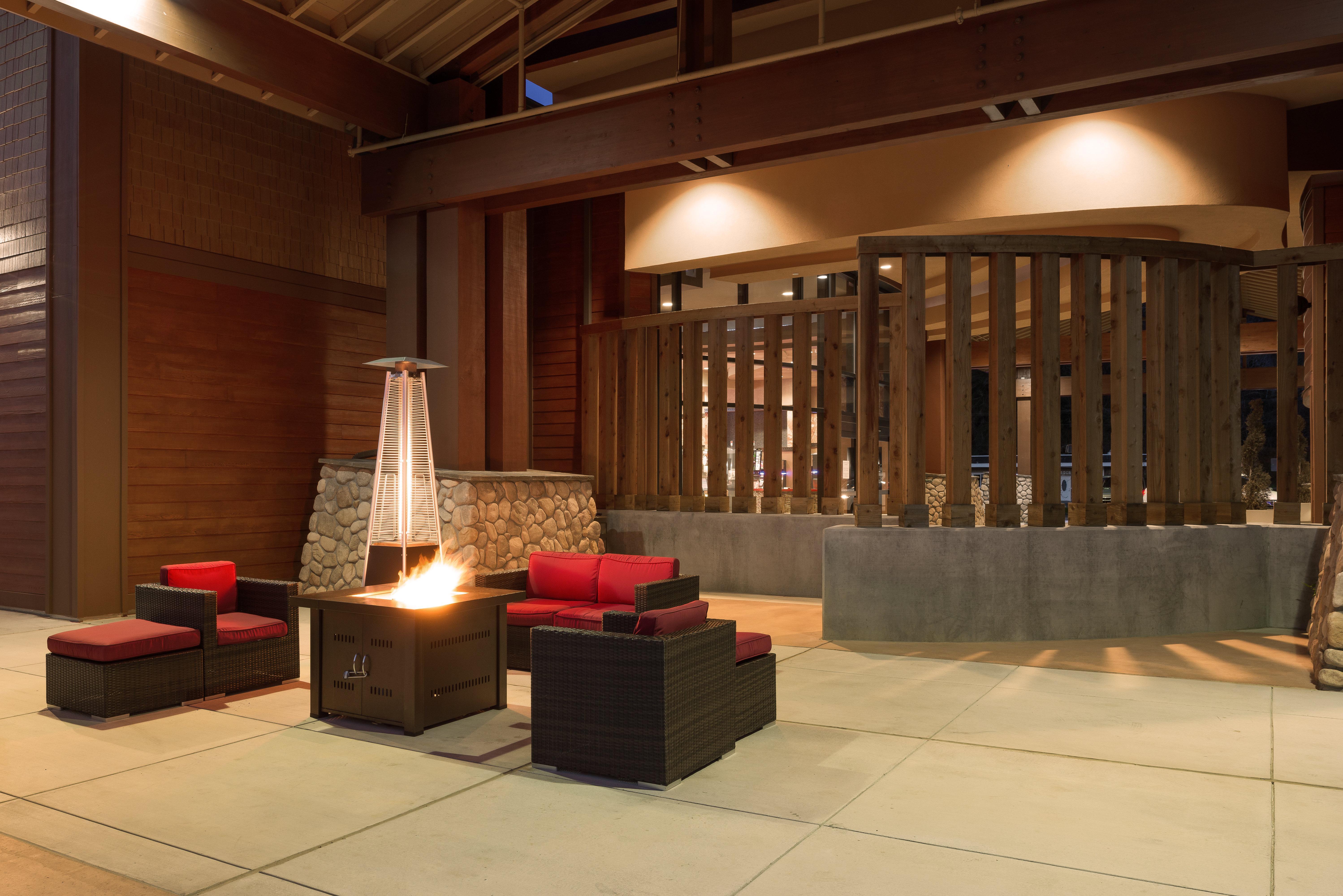 Holiday Inn Express Redwood National Park By Ihg Klamath Eksteriør billede